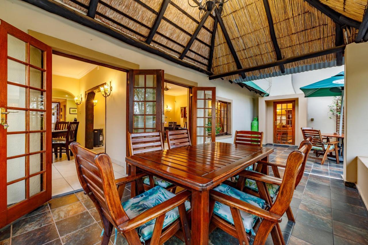 Country Lane Lodge Вайт-Рівер Екстер'єр фото