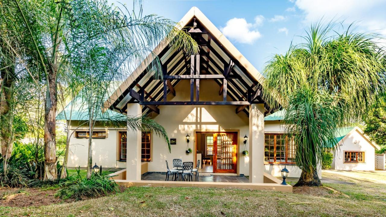 Country Lane Lodge Вайт-Рівер Екстер'єр фото